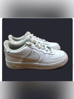 Nike Air Force One Kids All-White Low-Top Sneakers size 5.5Y